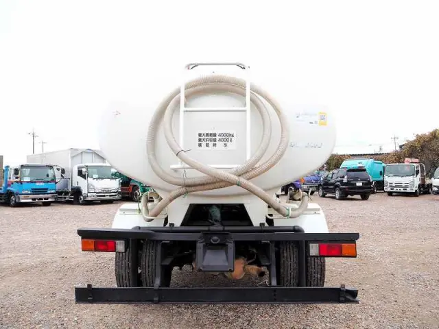 三菱 キャンター TPG-FEB90(2WD)の写真4