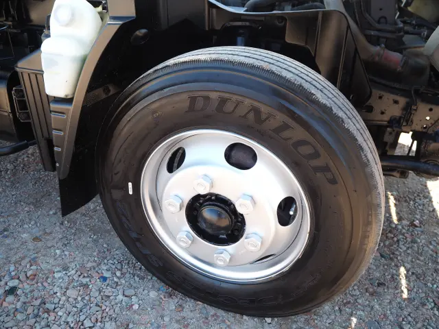 三菱 キャンター TPG-FEB90(2WD)の写真11