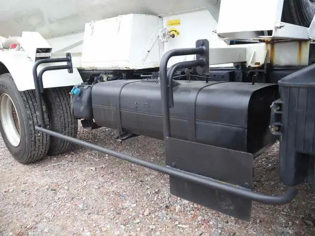 三菱 キャンター TPG-FEB90(2WD)の写真13