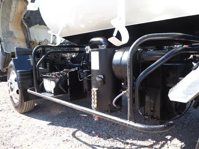 三菱 キャンター TPG-FEB90(2WD)の写真36