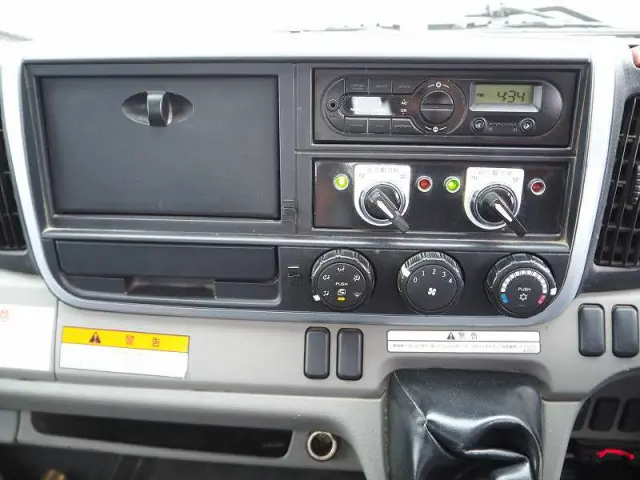 三菱 キャンター TPG-FEB90(2WD)の写真48
