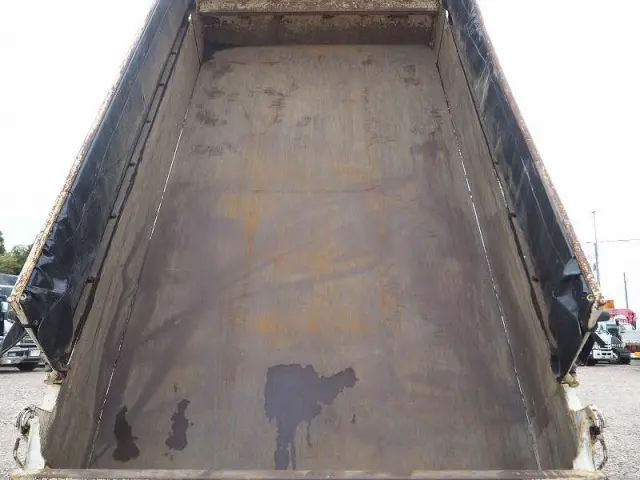 いすゞ エルフ 2PG-NKR88N(2WD)の写真29