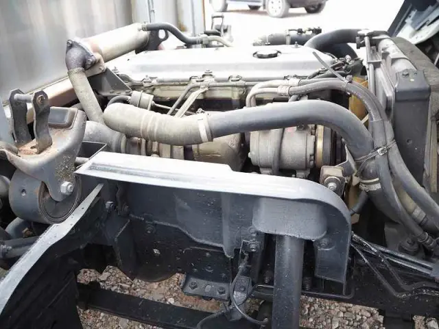 いすゞ エルフ PA-NPR81R(2WD)の写真13