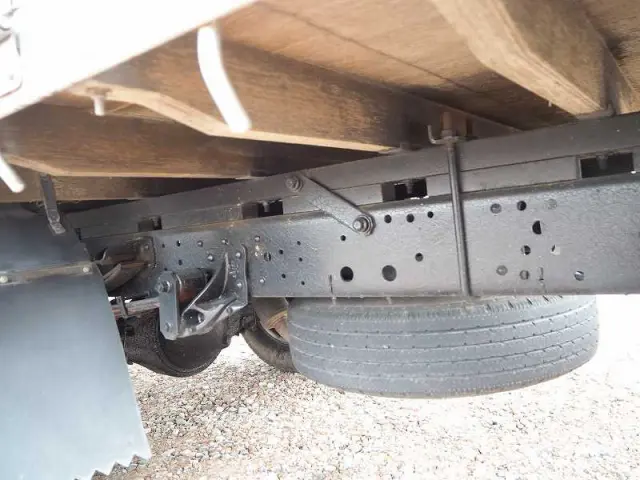 いすゞ エルフ PA-NPR81R(2WD)の写真33