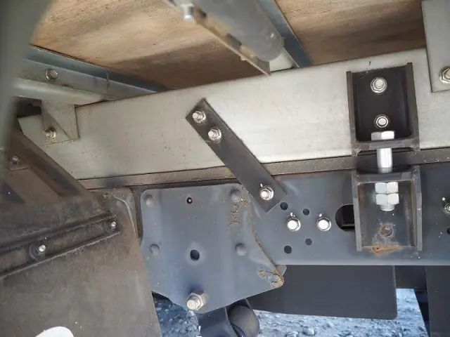 日産 アトラス TKG-SZ2F24(2WD)の写真29