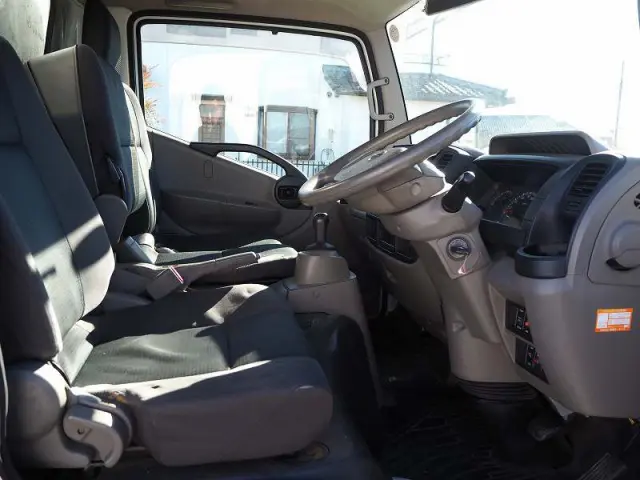 日産 アトラス TKG-SZ2F24(2WD)の写真41