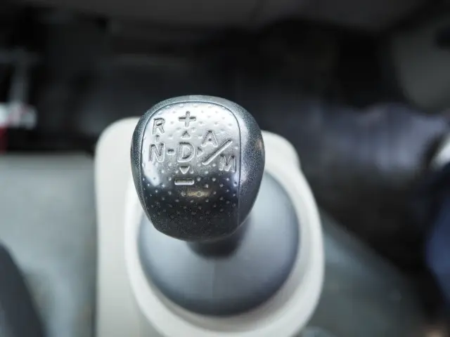 日産 アトラス TKG-SZ2F24(2WD)の写真41