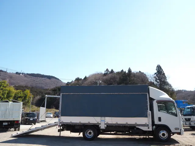 いすゞ エルフ SKG-NPR85YN(2WD)の写真6