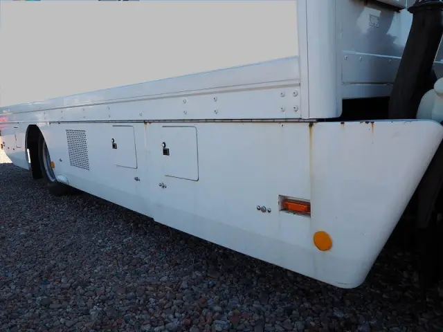 いすゞ エルフ SKG-NPR85YN(2WD)の写真11