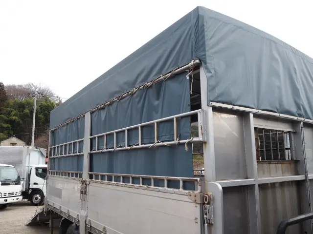 いすゞ エルフ SKG-NPR85YN(2WD)の写真12