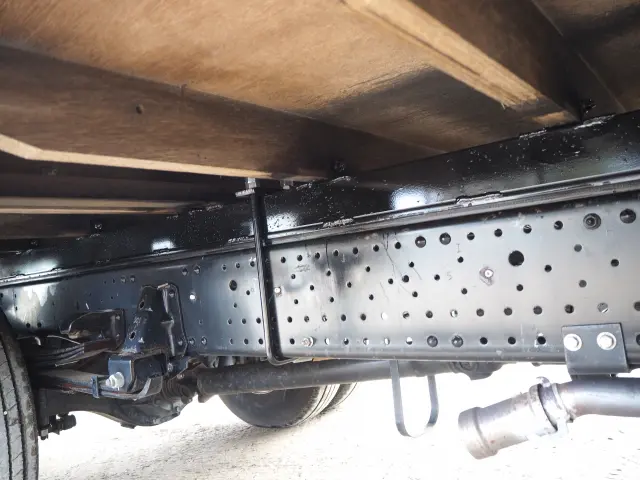 いすゞ エルフ SKG-NPR85YN(2WD)の写真15