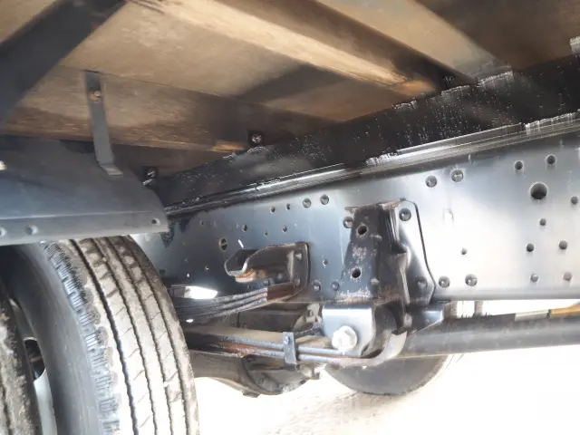 いすゞ エルフ SKG-NPR85YN(2WD)の写真16