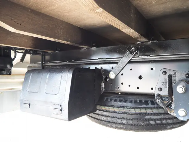 いすゞ エルフ SKG-NPR85YN(2WD)の写真18