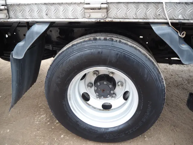 いすゞ エルフ SKG-NPR85YN(2WD)の写真27