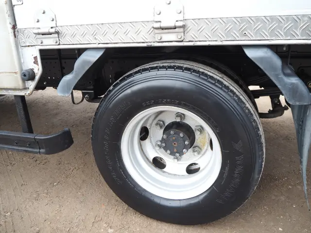 いすゞ エルフ SKG-NPR85YN(2WD)の写真28