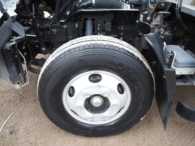 いすゞ エルフ SKG-NPR85YN(2WD)の写真33