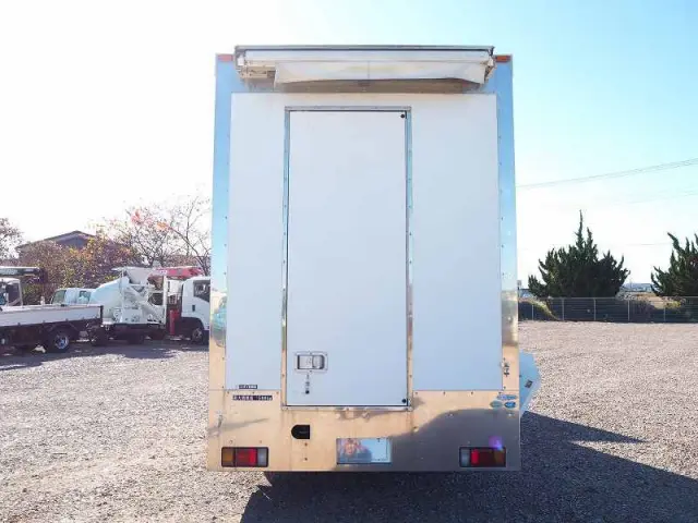 いすゞ エルフ SKG-NPR85YN(2WD)の写真34