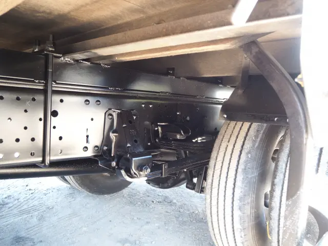 いすゞ エルフ SKG-NPR85YN(2WD)の写真37