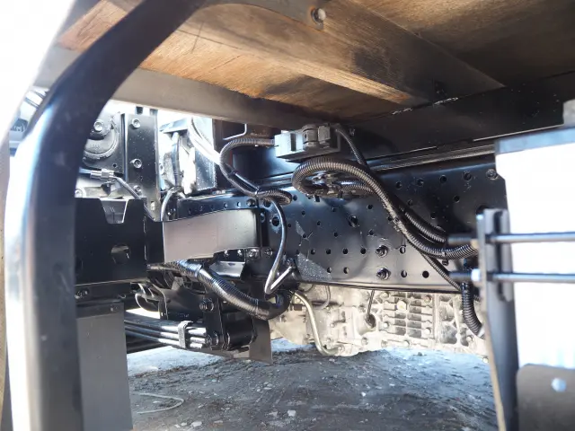 いすゞ エルフ SKG-NPR85YN(2WD)の写真38