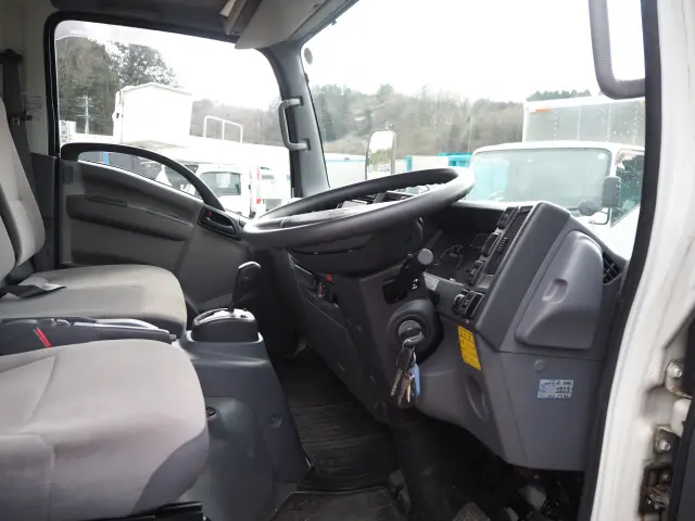 いすゞ エルフ SKG-NPR85YN(2WD)の写真42