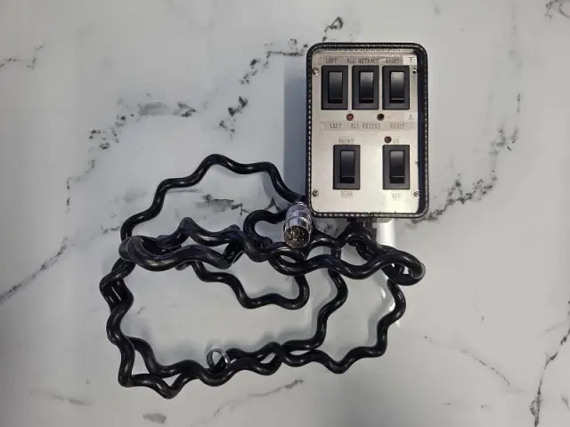 いすゞ エルフ SKG-NPR85YN(2WD)の写真50