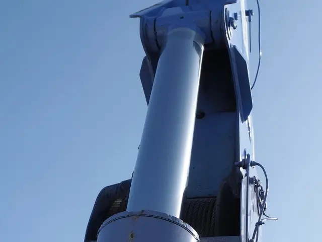 日野 レンジャー BDG-FJ7JJWA(2WD)の写真15