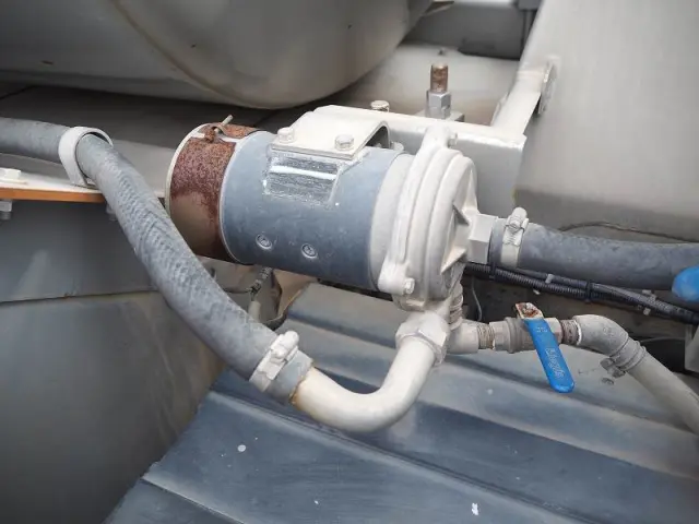 いすゞ ギガ QKG-CXZ77AT(6x4)の写真13