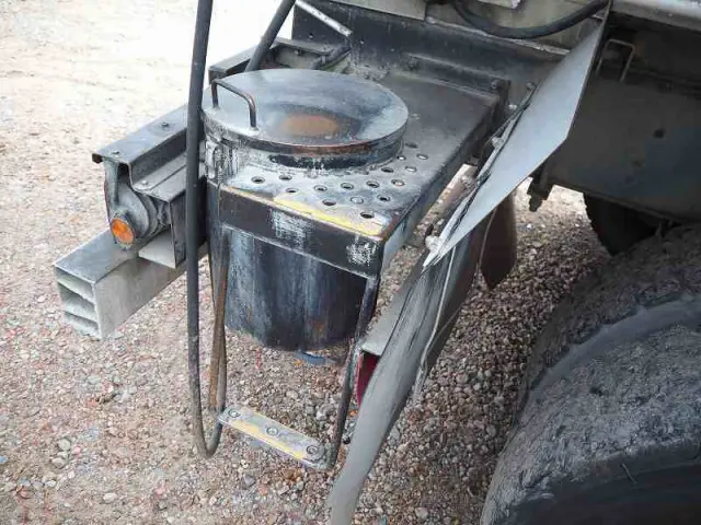 いすゞ ギガ QKG-CXZ77AT(6x4)の写真19