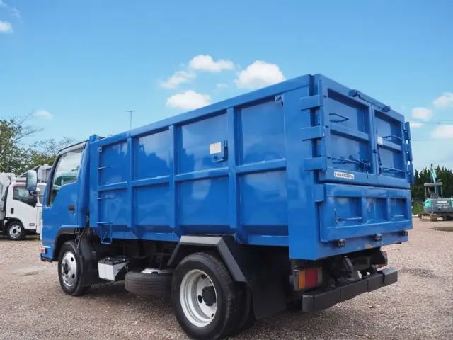 いすゞ エルフ TPG-NKS85AN(4WD)の写真3