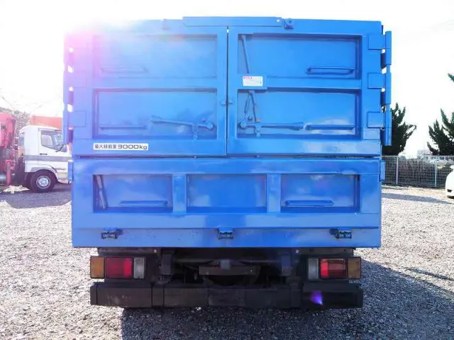 いすゞ エルフ TPG-NKS85AN(4WD)の写真4