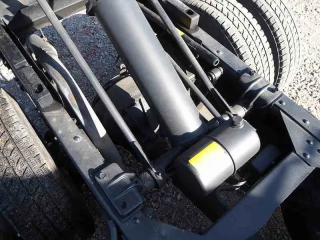 いすゞ エルフ TPG-NKS85AN(4WD)の写真26