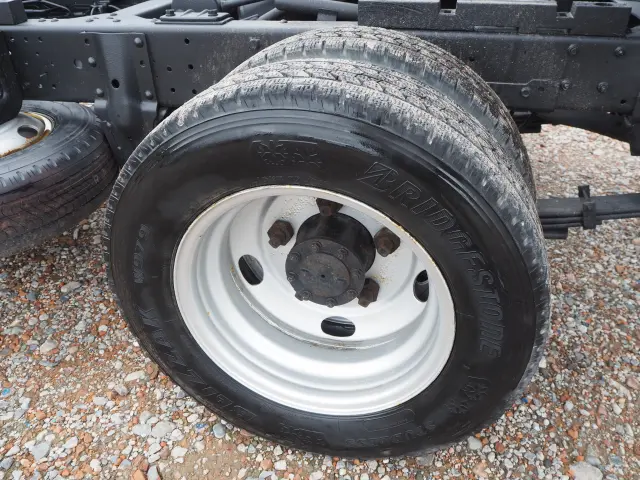 いすゞ エルフ TPG-NKS85AN(4WD)の写真28
