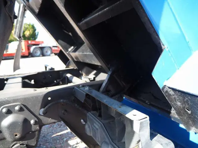 いすゞ エルフ TPG-NKS85AN(4WD)の写真31