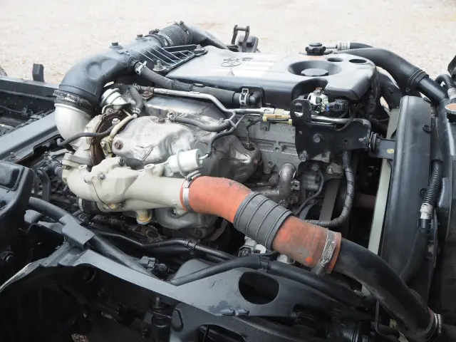 いすゞ エルフ TPG-NKS85AN(4WD)の写真38