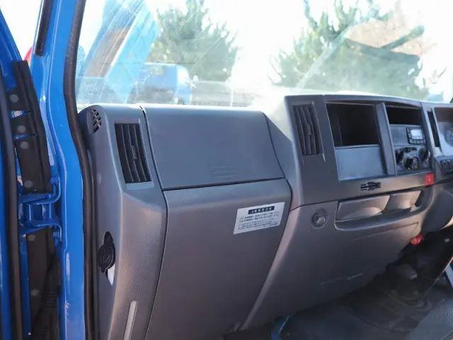 いすゞ エルフ TPG-NKS85AN(4WD)の写真44