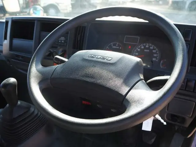 いすゞ エルフ TPG-NKS85AN(4WD)の写真47