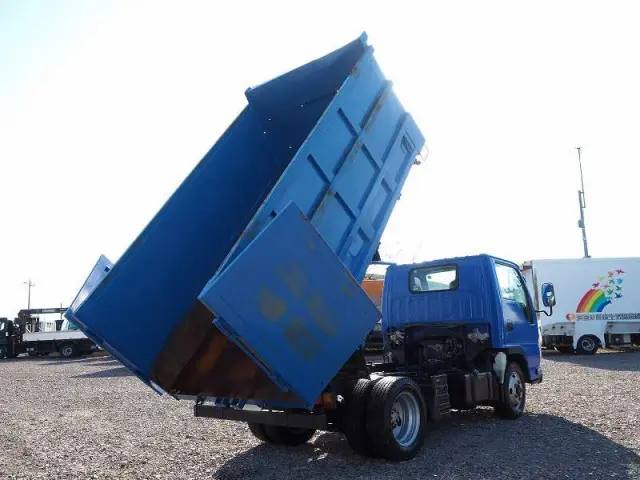 いすゞ エルフ TDG-NKS85AD(4WD)の写真13