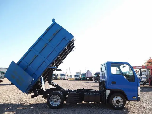 いすゞ エルフ TDG-NKS85AD(4WD)の写真14