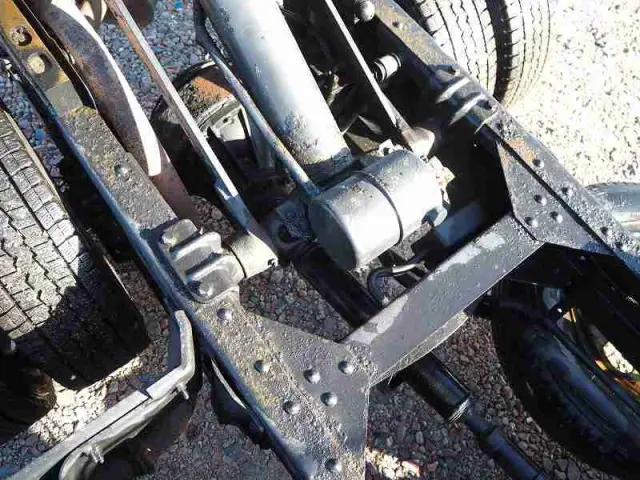 いすゞ エルフ TDG-NKS85AD(4WD)の写真28