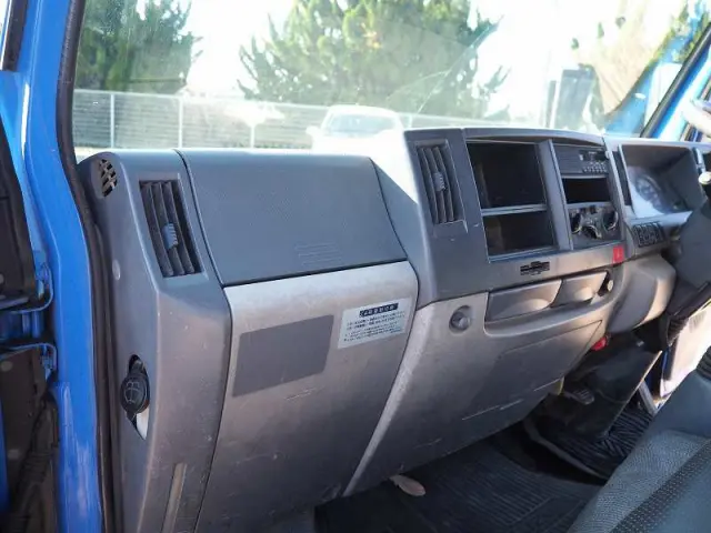 いすゞ エルフ TDG-NKS85AD(4WD)の写真45