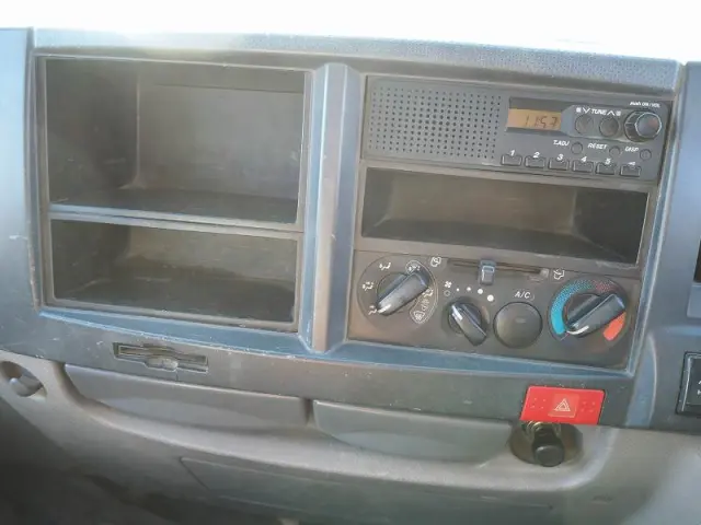 いすゞ エルフ TDG-NKS85AD(4WD)の写真49