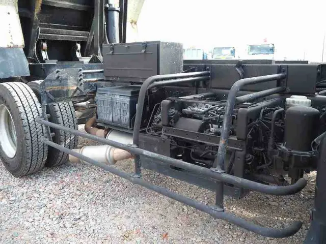 いすゞ フォワード TKG-FRR90S1(2WD)の写真20