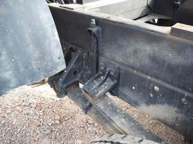 いすゞ フォワード TKG-FRR90S1(2WD)の写真28