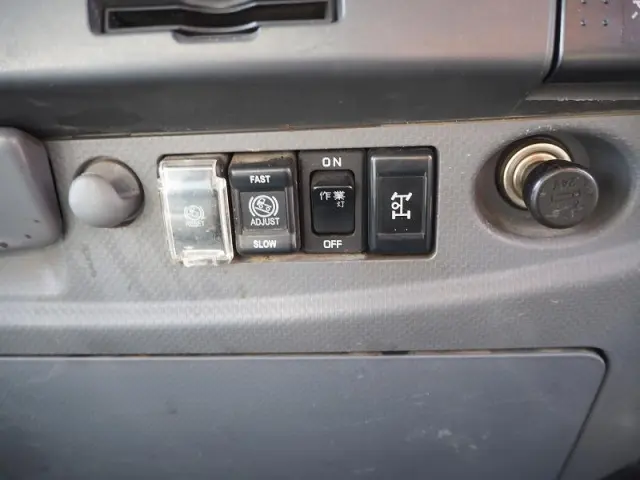 いすゞ フォワード TKG-FRR90S1(2WD)の写真49