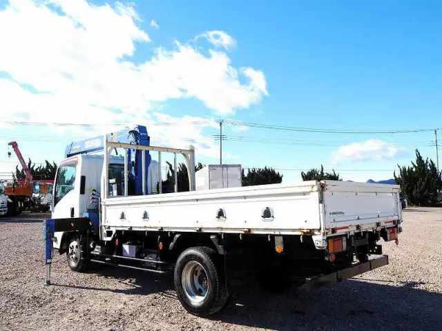 いすゞ エルフ TKG-NMR85AN(2WD)の写真3