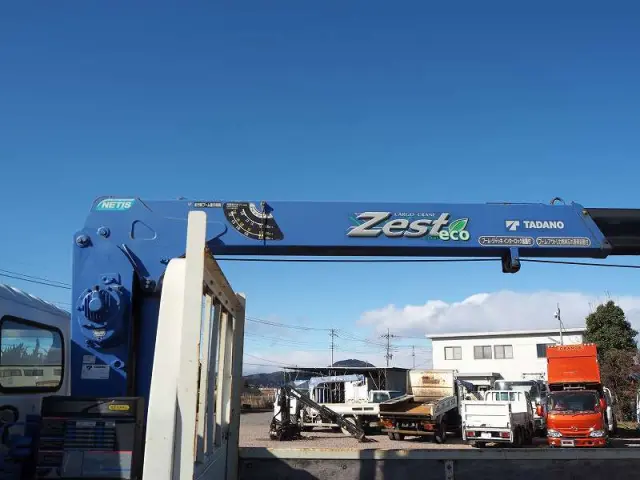 いすゞ エルフ TKG-NMR85AN(2WD)の写真15