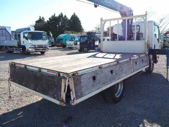 いすゞ エルフ TKG-NMR85AN(2WD)の写真21