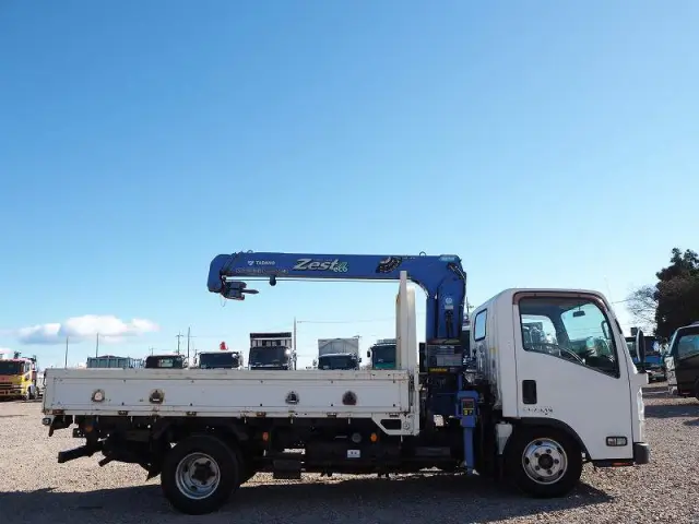 いすゞ エルフ TKG-NMR85AN(2WD)の写真27