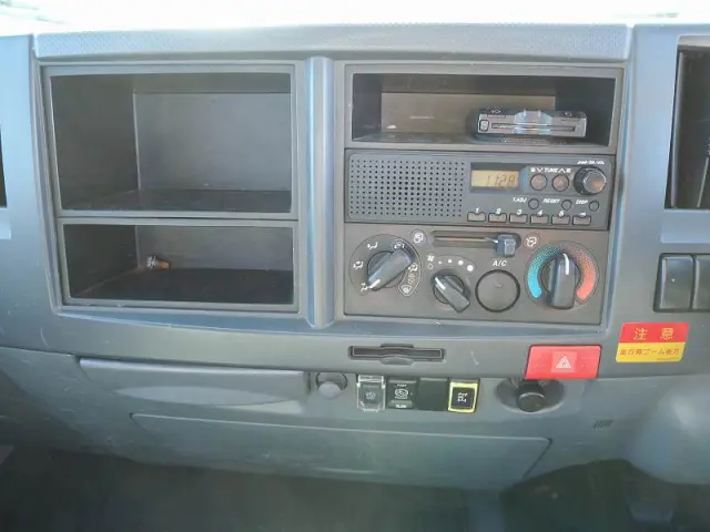 いすゞ エルフ TKG-NMR85AN(2WD)の写真48