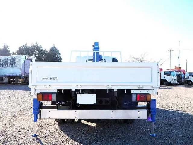 いすゞ エルフ SKG-NPR85YN(2WD)の写真4